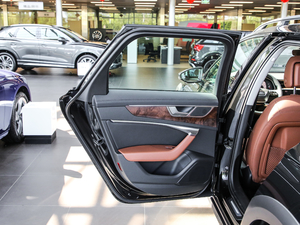 2020̽ 55 TFSI ԽҰ ܇T