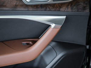 2020̽ 55 TFSI ԽҰ g