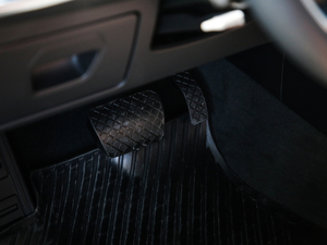 2020̽ 55 TFSI ԽҰ п؅^