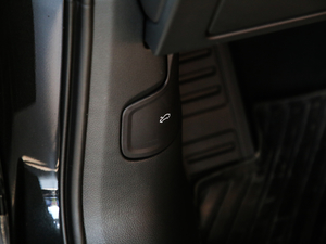 2020̽ 55 TFSI ԽҰ п؅^