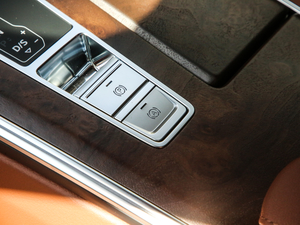 2020̽ 55 TFSI ԽҰ п؅^