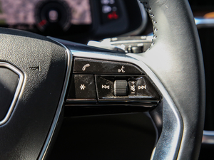 2020̽ 55 TFSI ԽҰ п؅^(q)