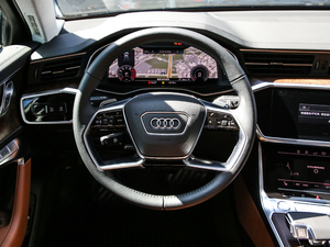 2020̽ 55 TFSI ԽҰ P