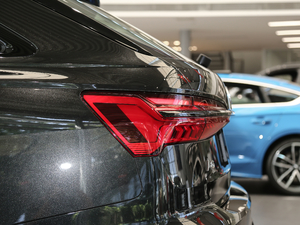 2020̽ 55 TFSI ԽҰ ^