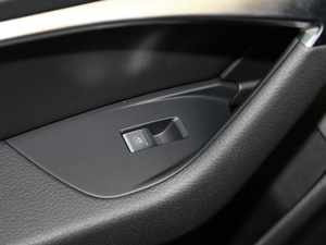 2020̽ 55 TFSI ԽҰ g