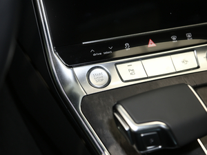 2020̽ 55 TFSI ԽҰ п؅^