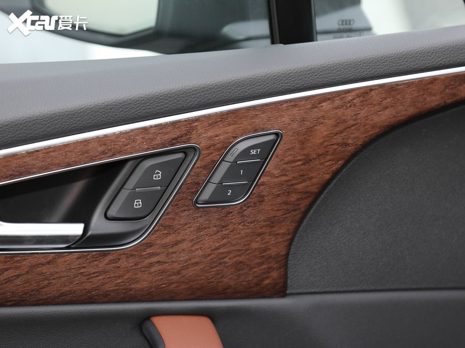 2020WQ7 45 TFSI quattro 팣