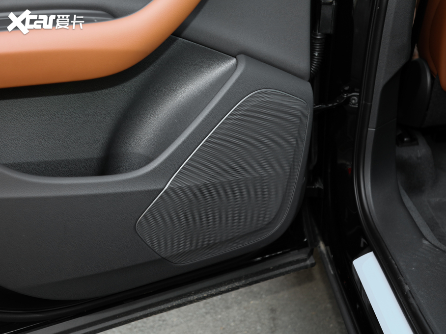 2020WQ7 45 TFSI quattro 팣