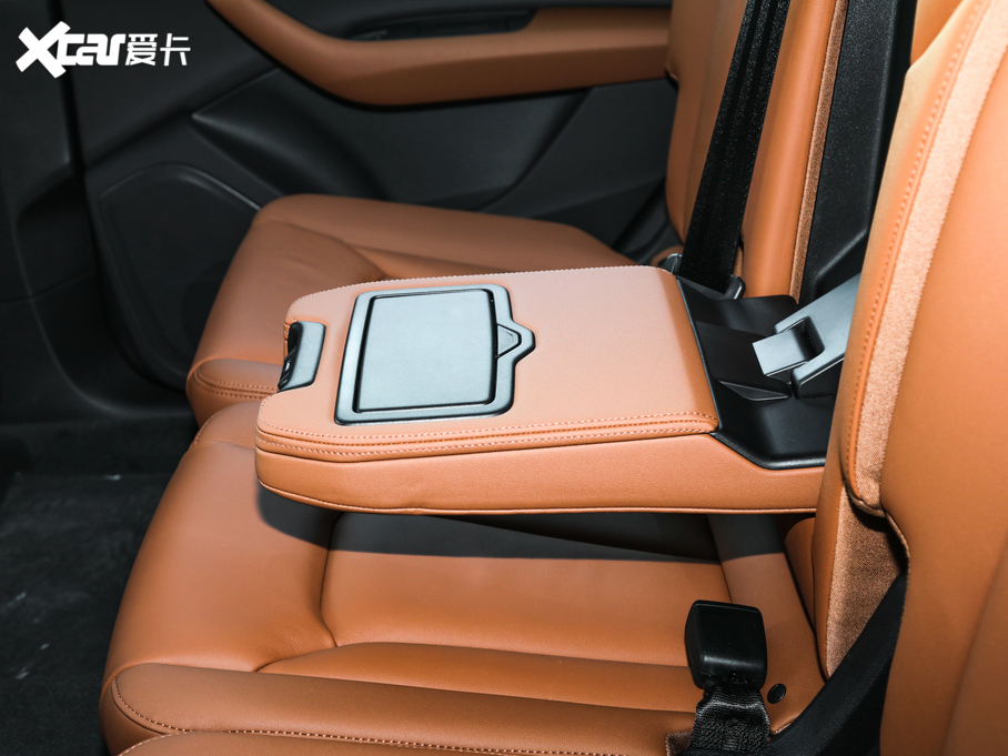 2020WQ7 45 TFSI quattro 팣