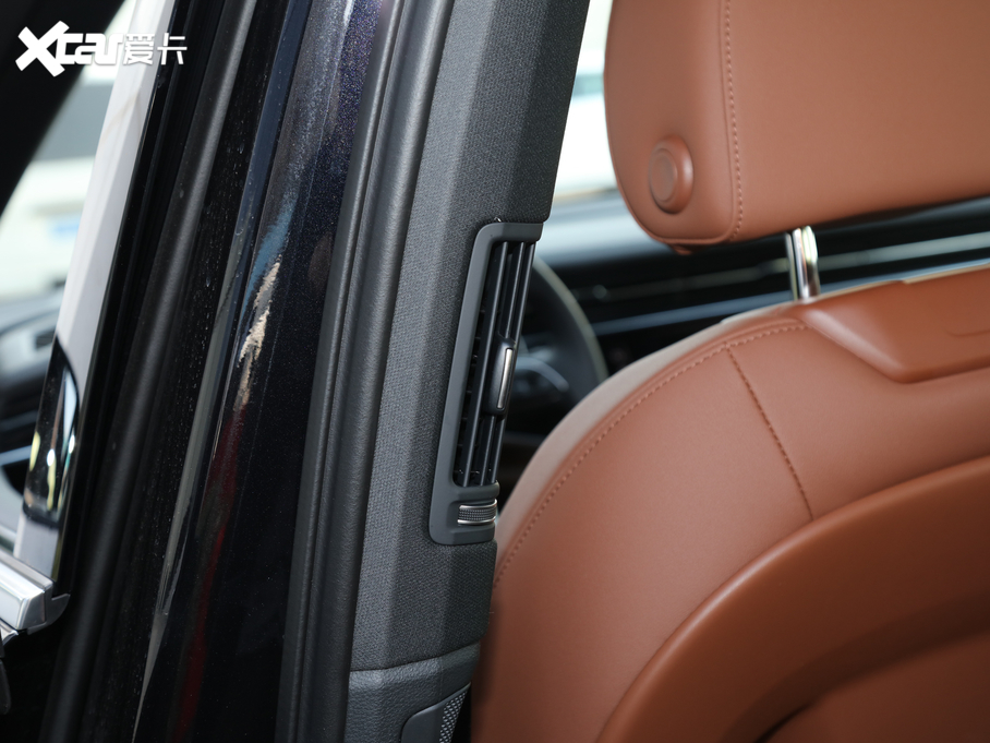 2020WQ7 45 TFSI quattro 팣