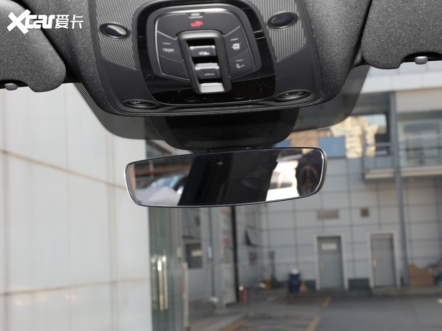 2020WQ7 45 TFSI quattro 팣