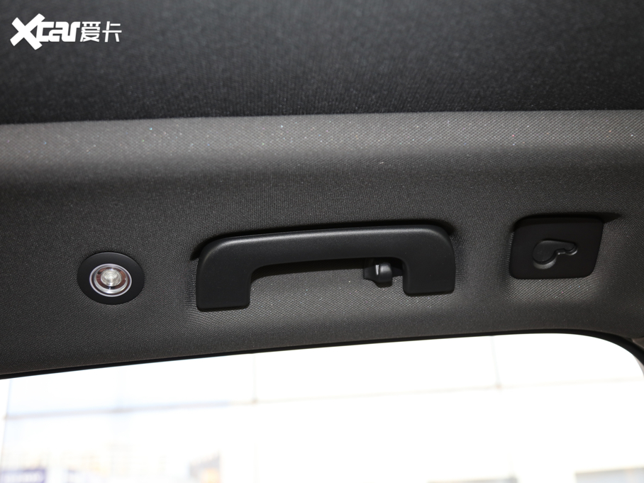 2020WQ7 45 TFSI quattro 팣