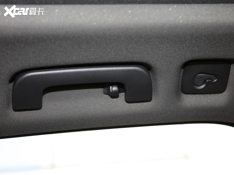 2020WQ7 45 TFSI quattro 팣