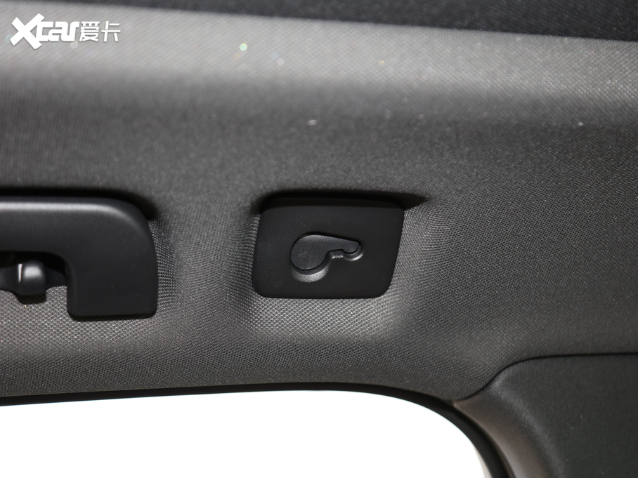 2020WQ7 45 TFSI quattro 팣