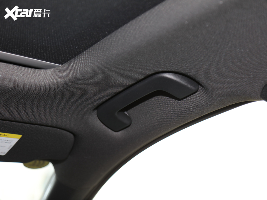 2020WQ7 45 TFSI quattro 팣