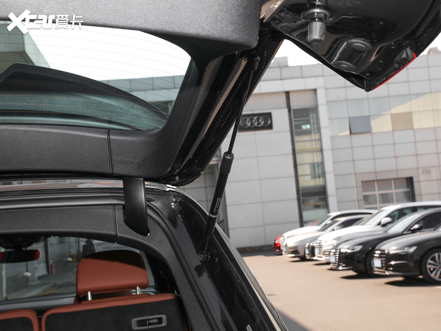 2020?yun)WQ7 45 TFSI quattro 팣