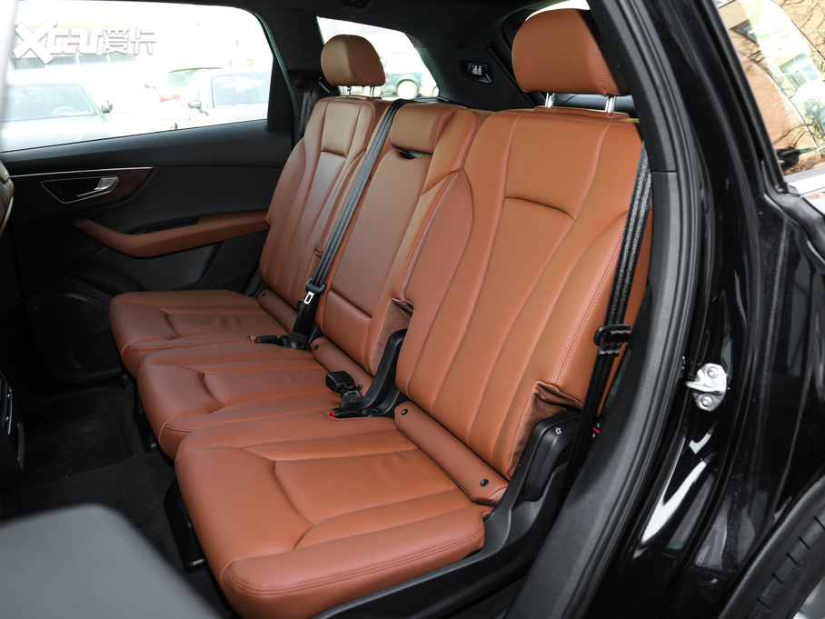 2020WQ7 45 TFSI quattro 팣