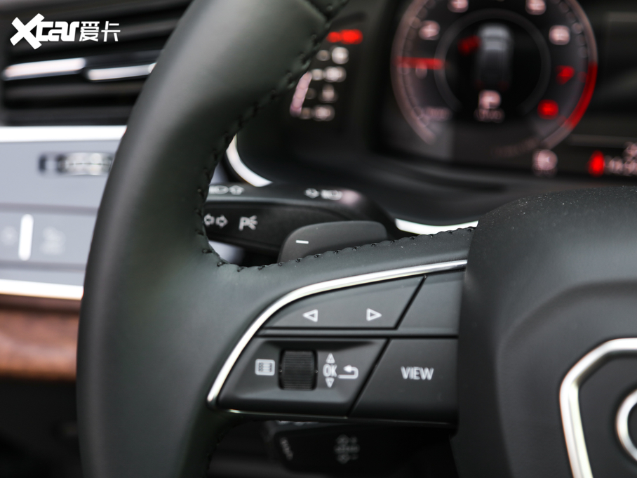 2020WQ7 45 TFSI quattro 팣