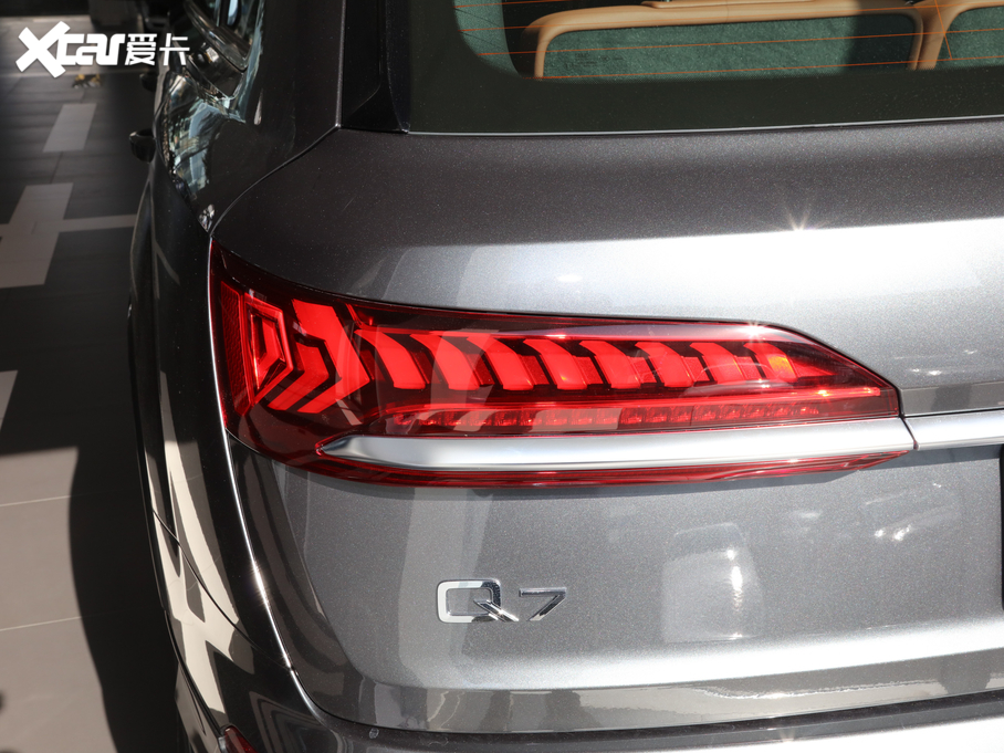 2020WQ7 45 TFSI quattro 팣