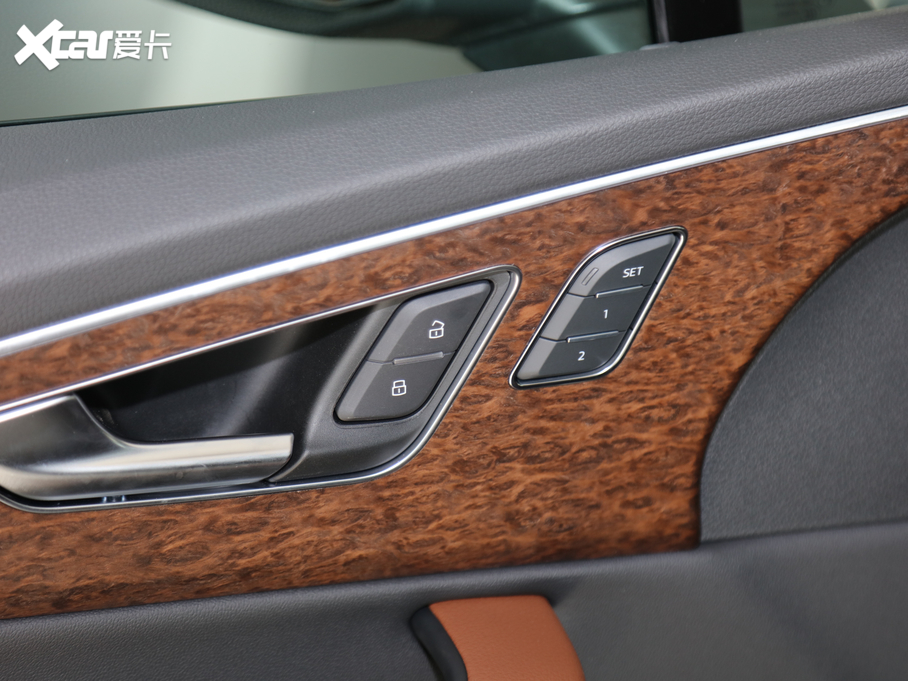 2020?yun)WQ7 45 TFSI quattro 팣