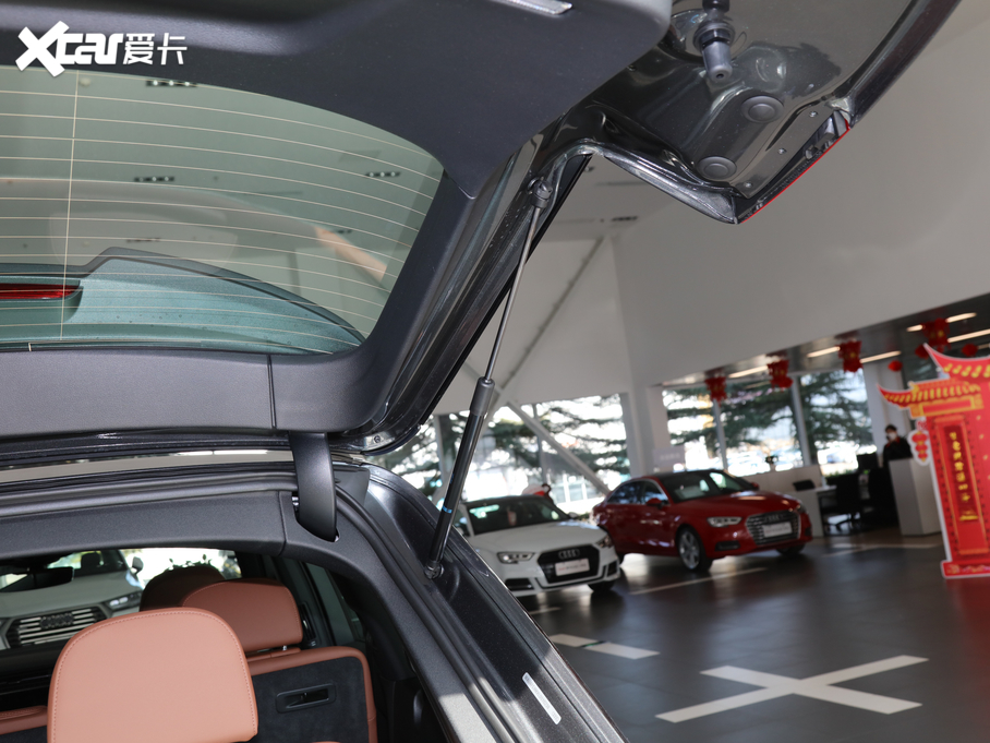 2020WQ7 45 TFSI quattro 팣