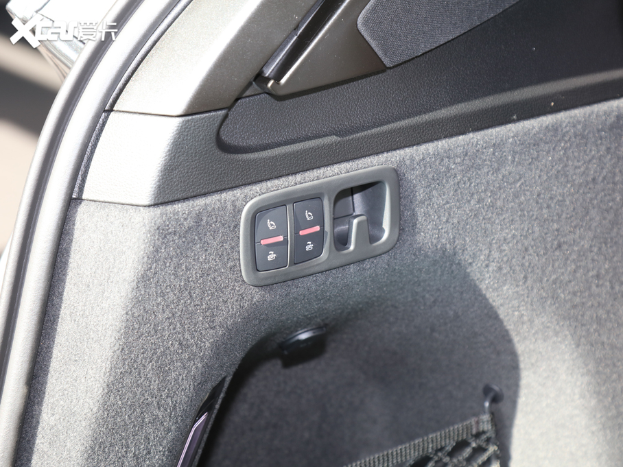 2020WQ7 45 TFSI quattro 팣