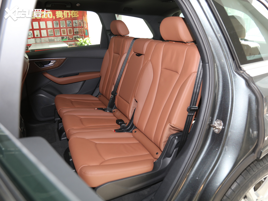 2020WQ7 45 TFSI quattro 팣