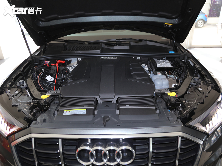 2020?yun)WQ7 45 TFSI quattro 팣