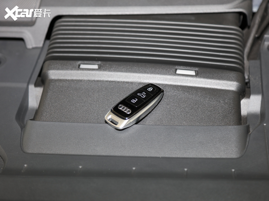 2020WQ7 45 TFSI quattro 팣