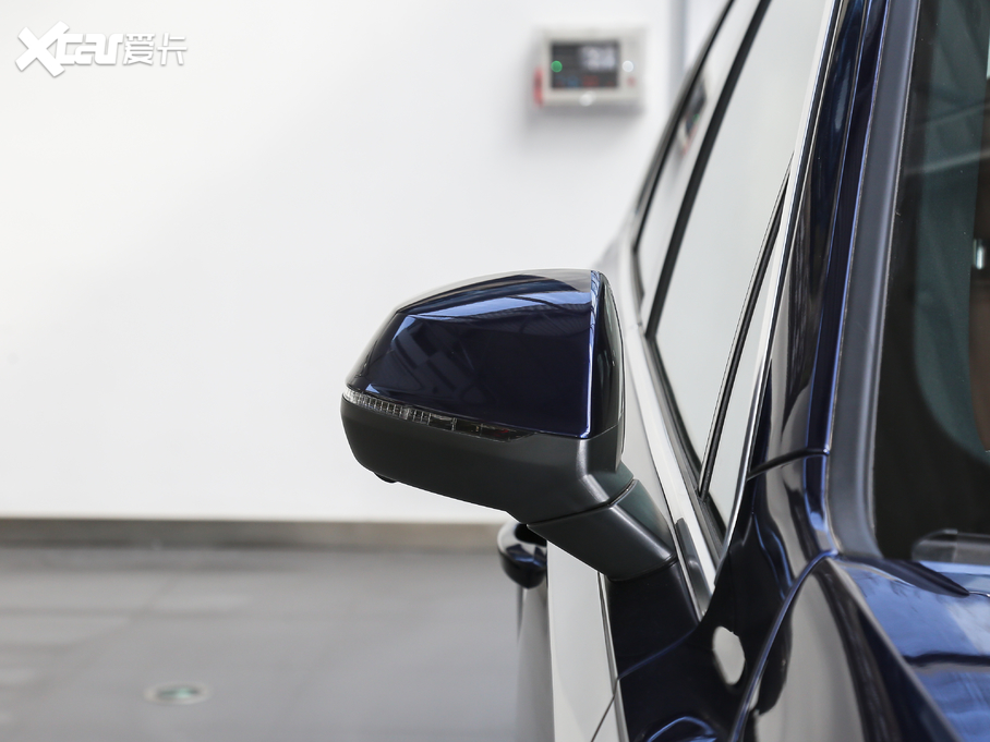 2020?yun)WQ7 45 TFSI quattro 팣