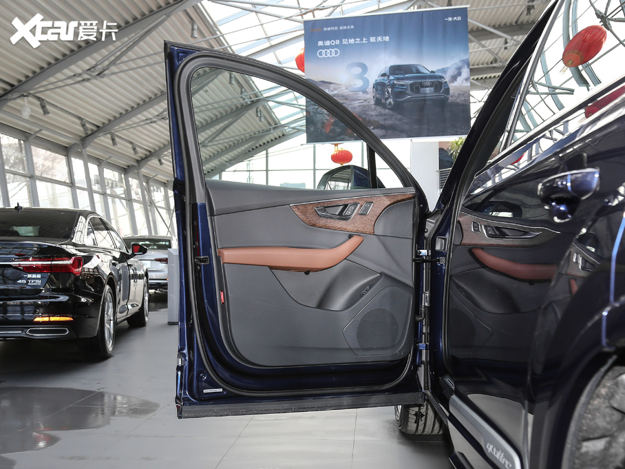 2020WQ7 45 TFSI quattro 팣