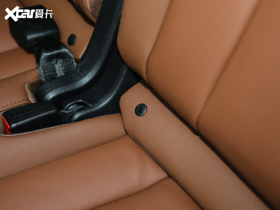 2020WQ7 45 TFSI quattro 팣