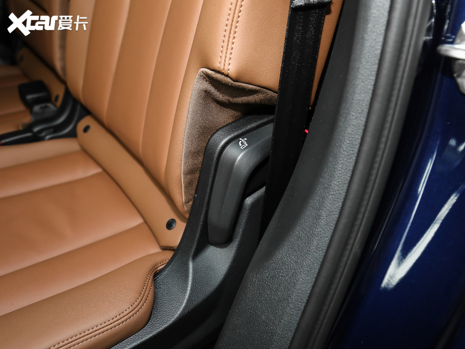 2020WQ7 45 TFSI quattro 팣