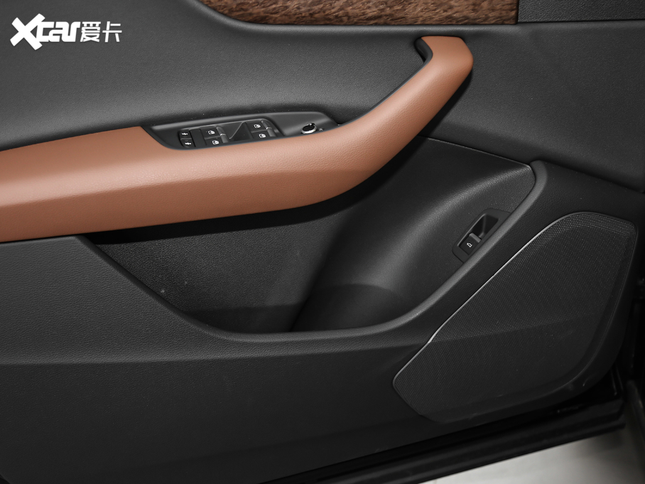 2020WQ7 45 TFSI quattro 팣