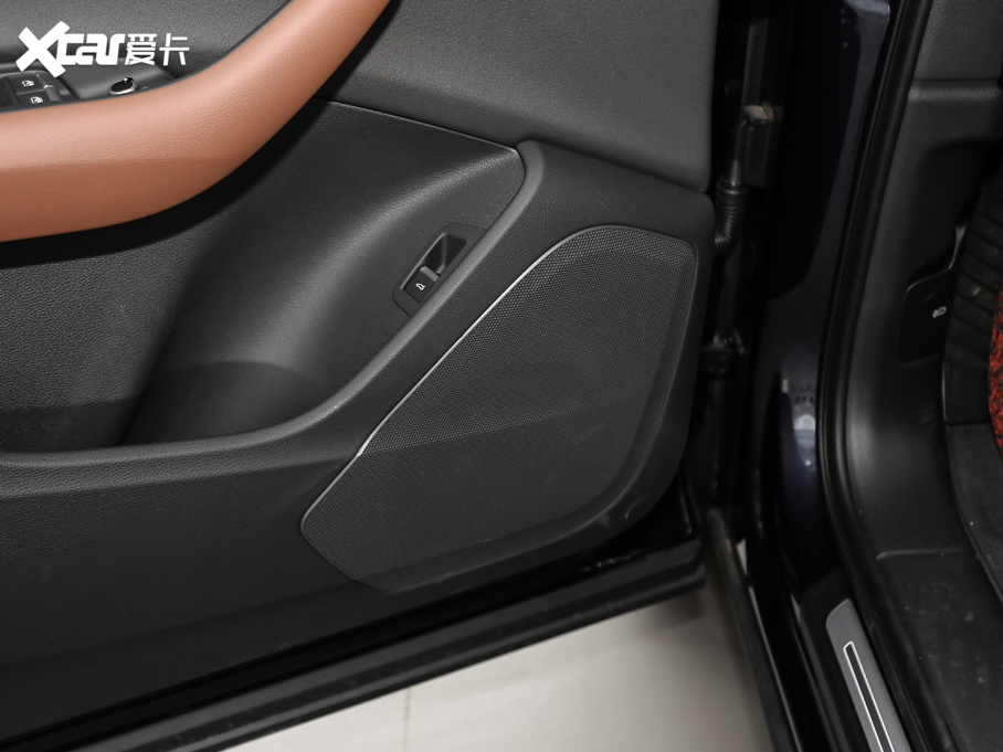 2020WQ7 45 TFSI quattro 팣