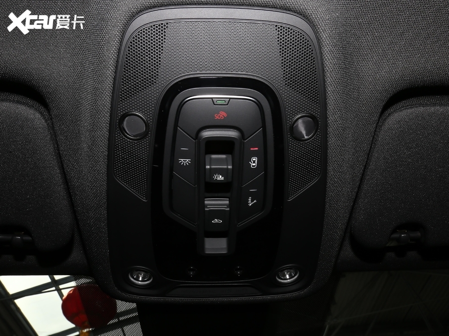 2020WQ7 45 TFSI quattro 팣