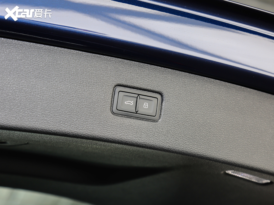 2020WQ7 45 TFSI quattro 팣