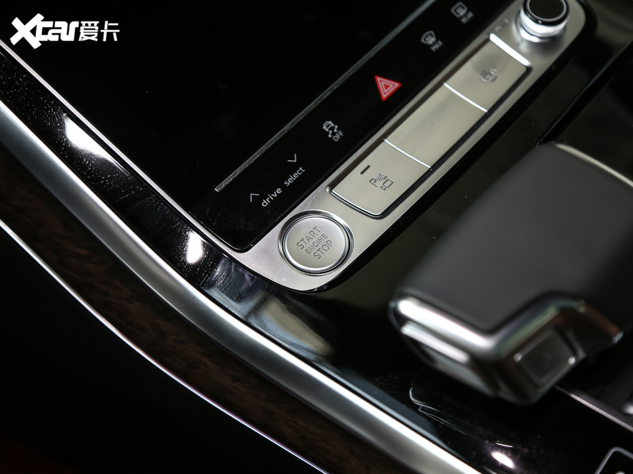 2020WQ7 45 TFSI quattro 팣