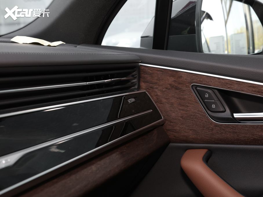 2020WQ7 55 TFSI quattro ʿ