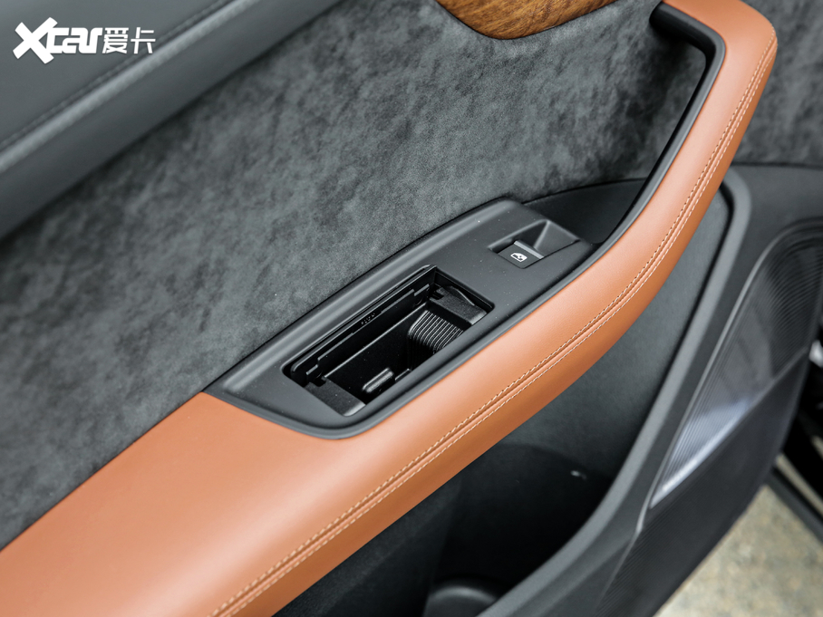 2020?yun)WQ7 55 TFSI quattro 