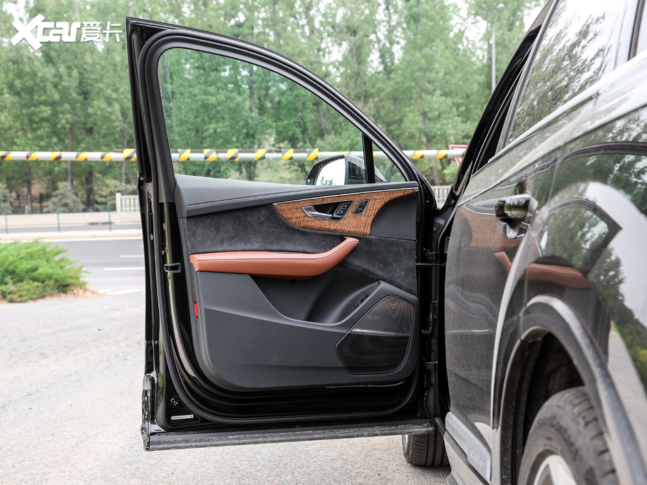 2020WQ7 55 TFSI quattro 