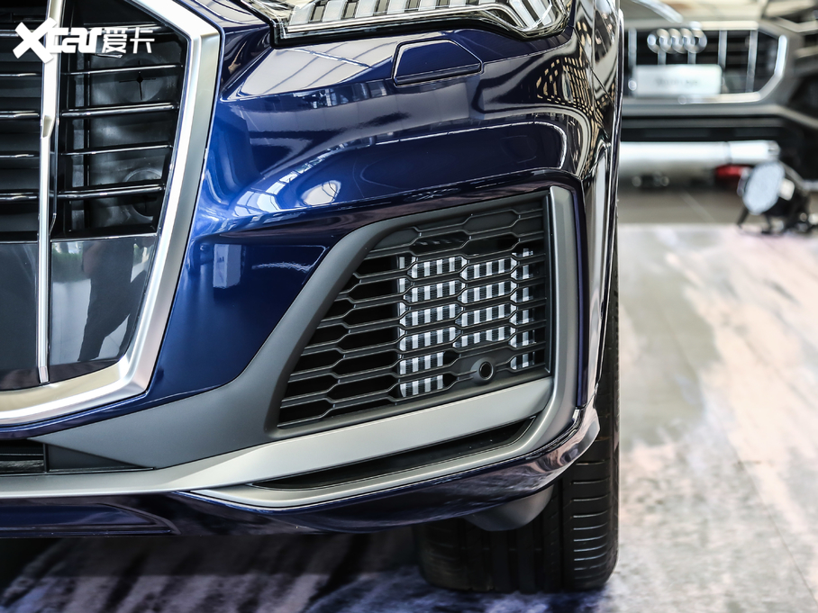 2020WQ7 55 TFSI quattro S line \(yn)