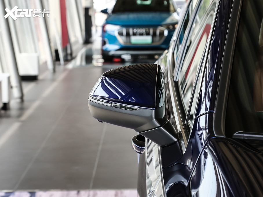 2020WQ7 55 TFSI quattro S line \