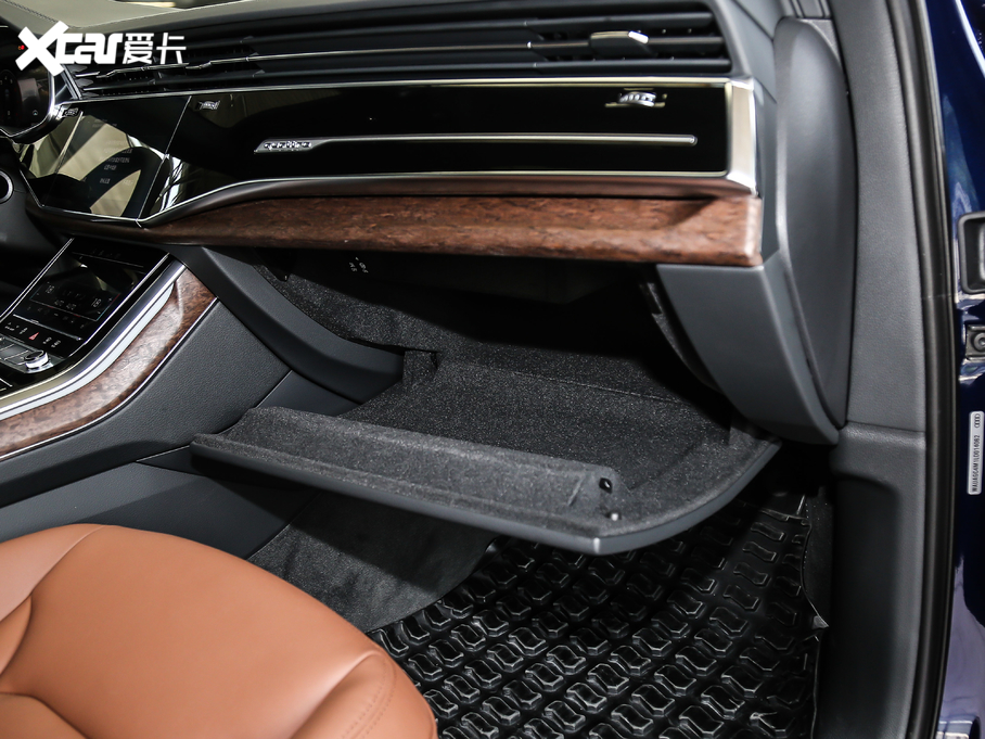 2020WQ7 55 TFSI quattro S line \