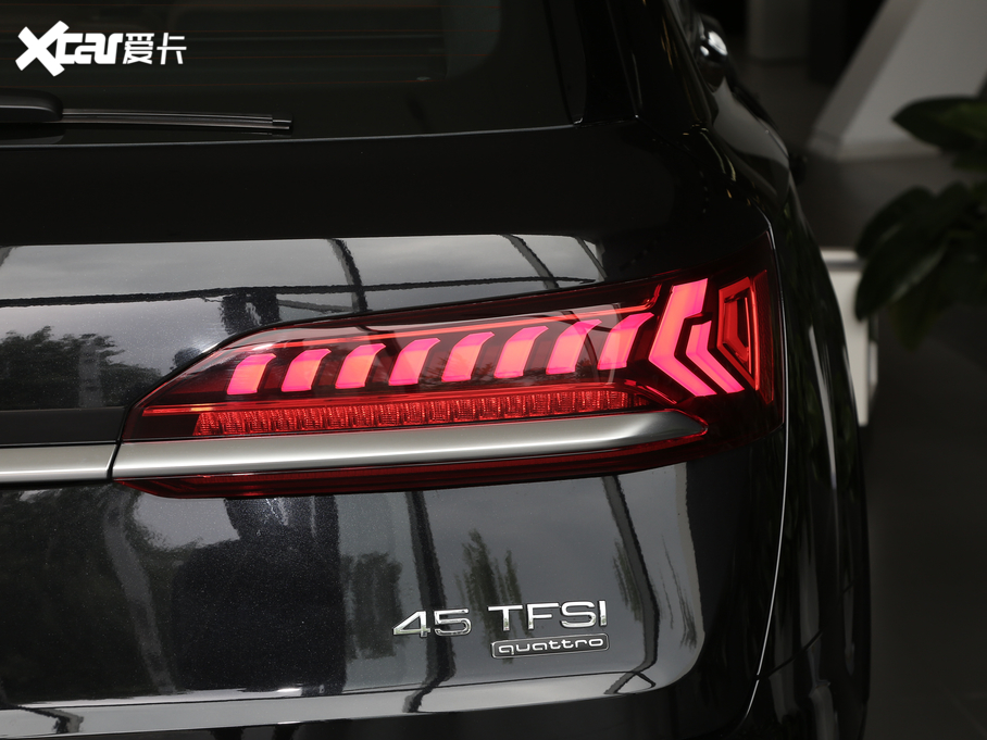 2020µQ7 45 TFSI quattro S line ˶