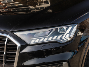 202045 TFSI quattro 팣 ^