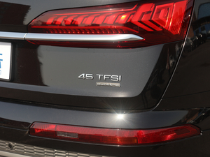 202045 TFSI quattro 팣 ^