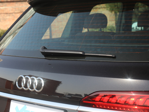 202045 TFSI quattro 팣 ^