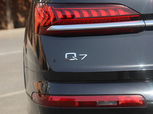 202045 TFSI quattro 팣 ^