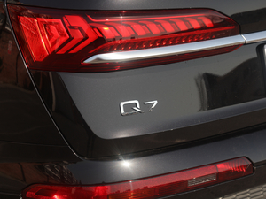 202045 TFSI quattro 팣 ^